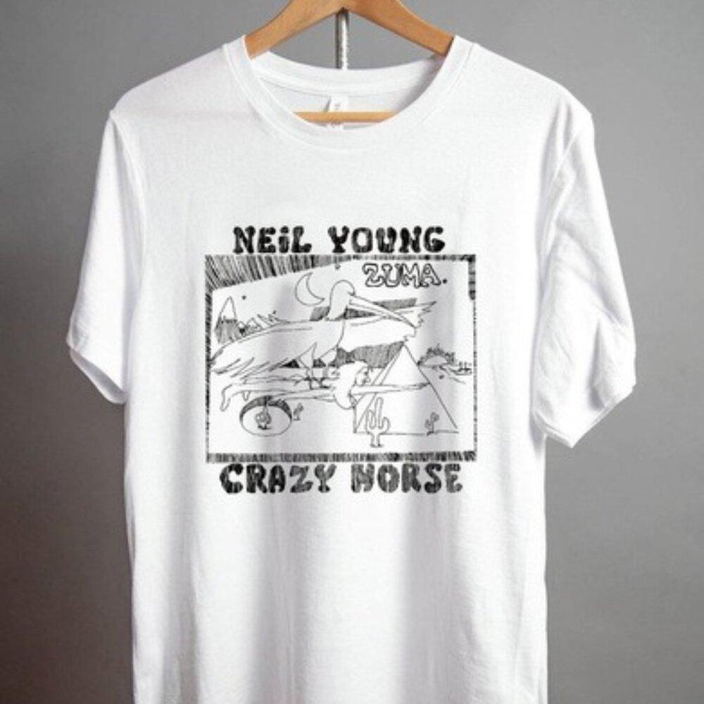 Neil Young Crazy Horse Zuma Retro Design Music Fan Collector Classic Tee